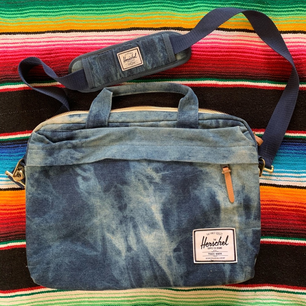 HERSCHEL LAPTOP BAG
